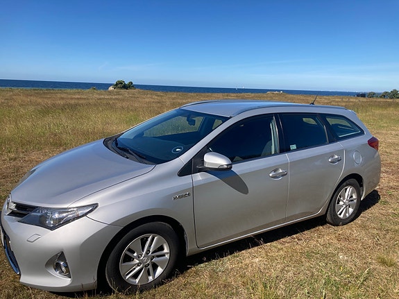 Toyota Auris 4 of 17