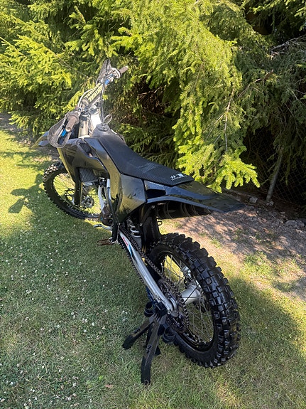 Husqvarna FC 250 4 of 8