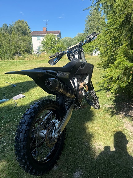 Husqvarna FC 250 5 of 8
