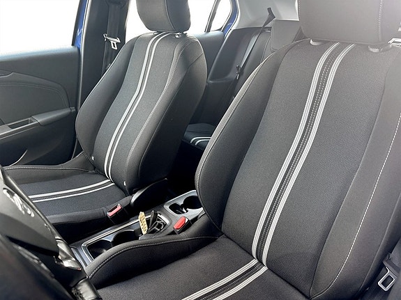 Opel Corsa-e 5 of 16