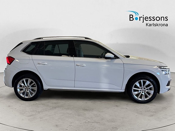 Skoda Kamiq 2 of 17