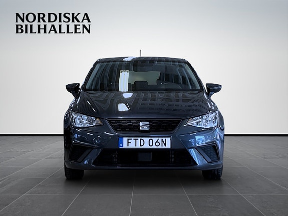 Seat Ibiza 2 of 18