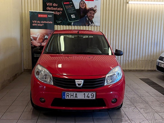 Dacia Sandero 3 of 12