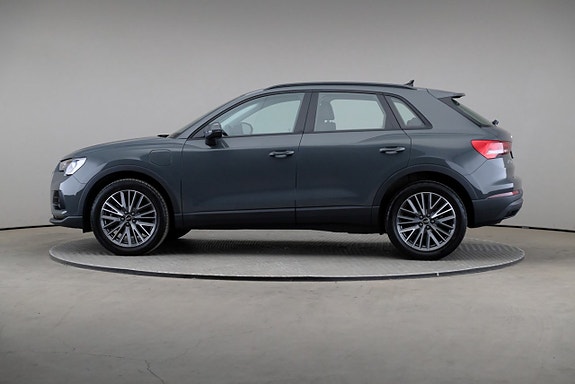 Audi Q3 4 of 24