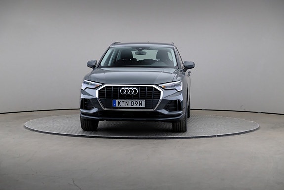 Audi Q3 3 of 24
