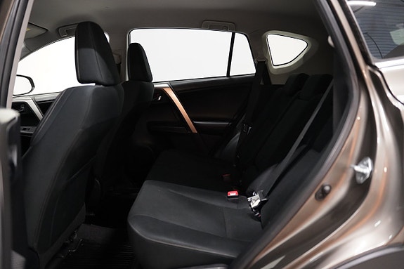 Toyota RAV4 20 of 22