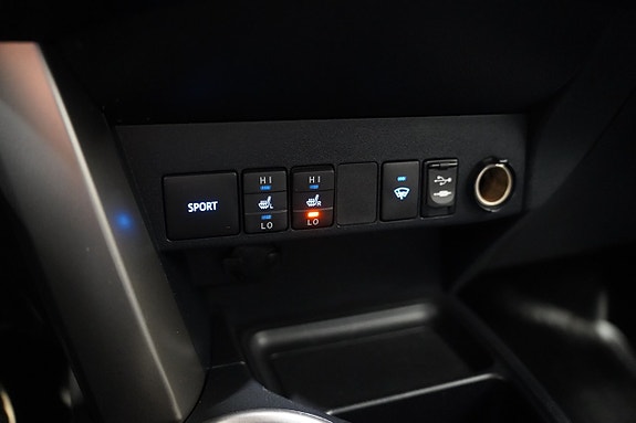 Toyota RAV4 15 of 22