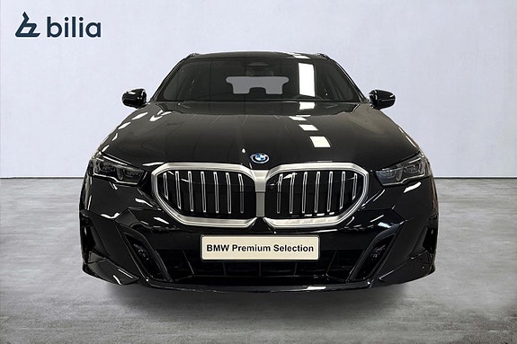 BMW 530e 5 of 20