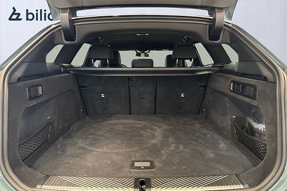 BMW i5 10 of 19