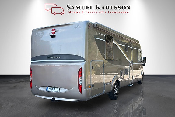 Bürstner Elegance I 800 3.0l Automat Kamkedja | ALDE | Queenbed | Taksäng | Solcell | Ugn | TV 3 of 28