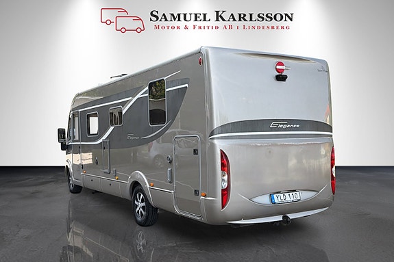 Bürstner Elegance I 800 3.0l Automat Kamkedja | ALDE | Queenbed | Taksäng | Solcell | Ugn | TV 5 of 28