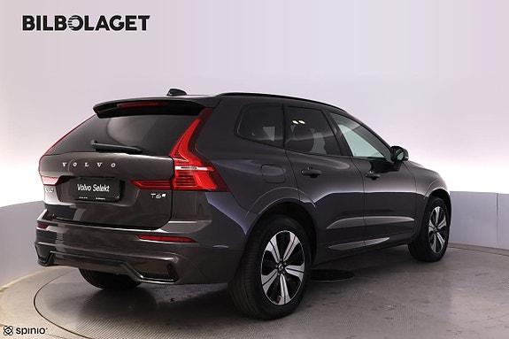 Volvo XC60 3 of 20