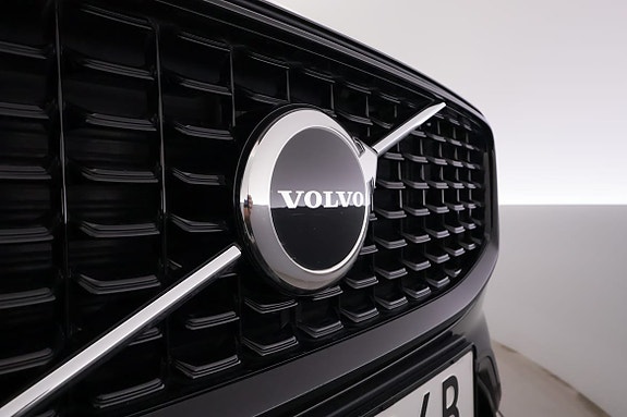 Volvo XC60 16 of 20
