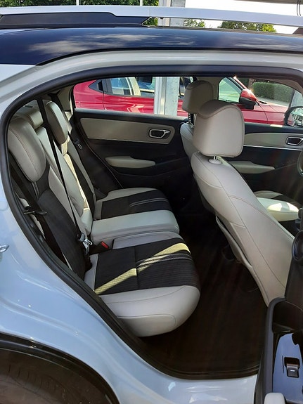 Honda HR-V 5 of 10