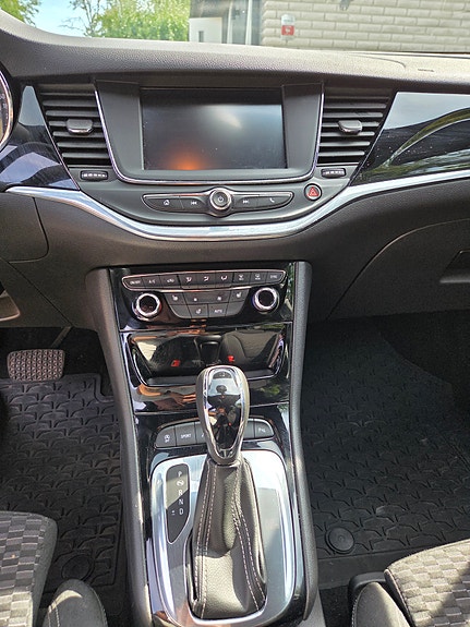 Opel Astra 7 of 10
