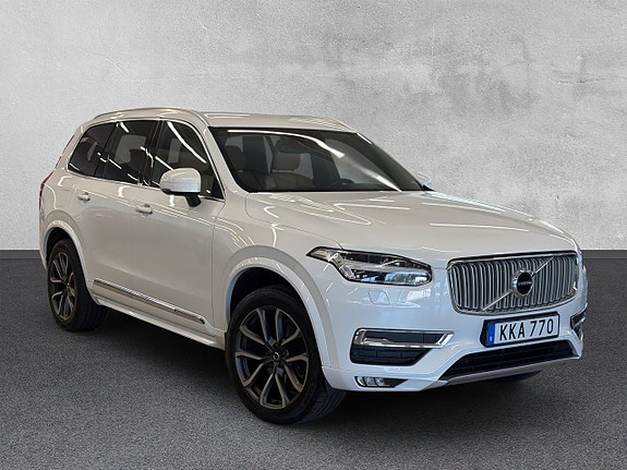 Volvo XC90 7 of 27