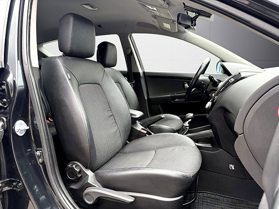 Kia Ceed 10 of 15