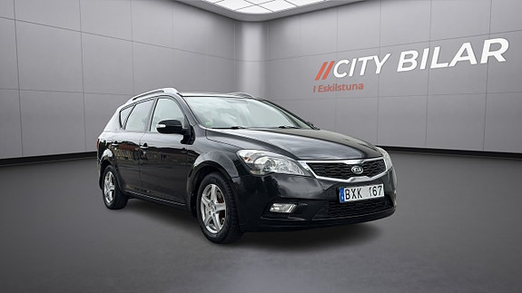 Kia Ceed 3 of 15