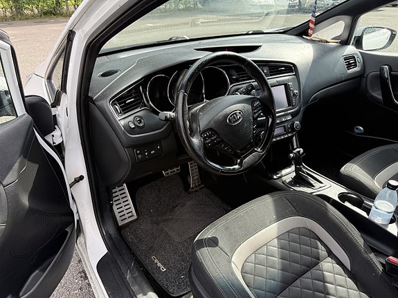 Kia Ceed 9 of 13