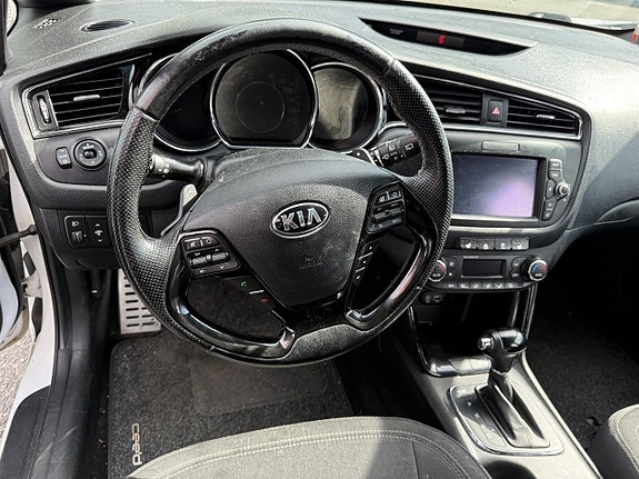 Kia Ceed 10 of 13