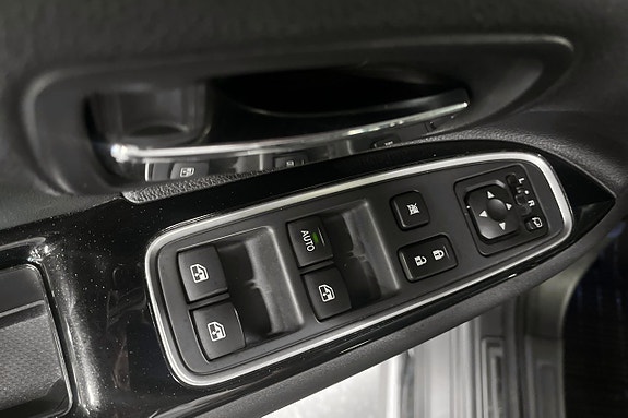 Mitsubishi Outlander 19 of 26