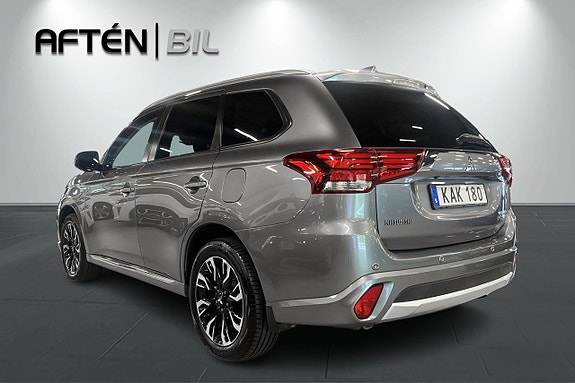 Mitsubishi Outlander 8 of 26