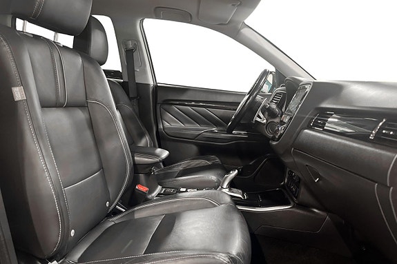 Mitsubishi Outlander 14 of 26