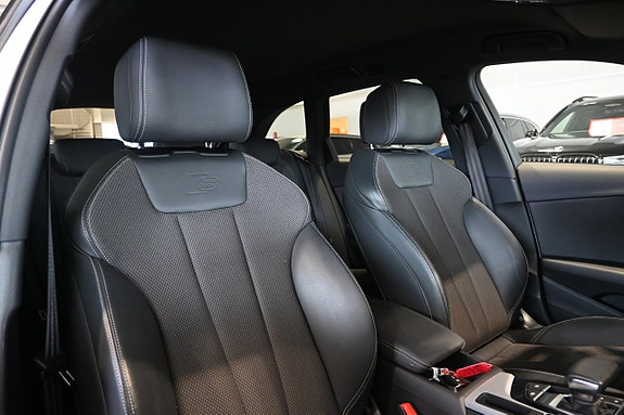 Audi A4 11 of 27