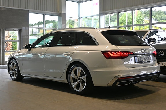 Audi A4 3 of 27