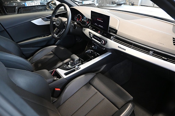 Audi A4 10 of 27