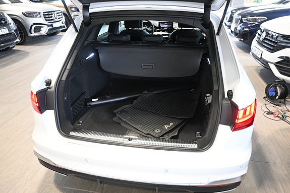 Audi A4 14 of 27
