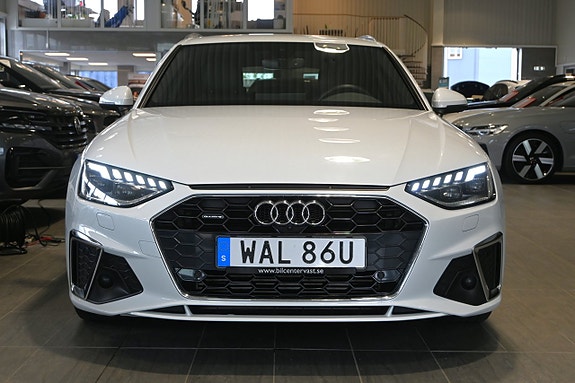 Audi A4 5 of 27