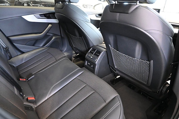 Audi A4 13 of 27