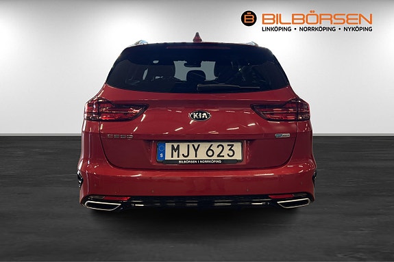 Kia Ceed 9 of 17