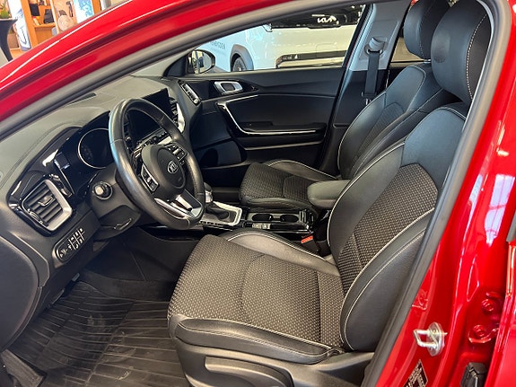 Kia Ceed 15 of 17