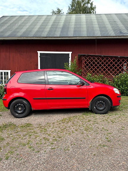 Volkswagen Polo 5 of 10