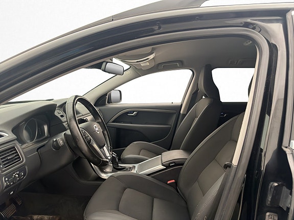 Volvo XC70 14 of 27