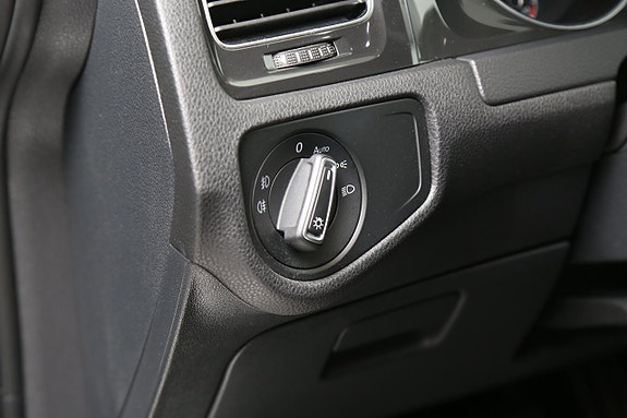 Volkswagen Golf Alltrack 12 of 30