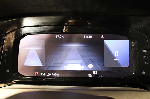 Volkswagen Golf VIII 22 of 24