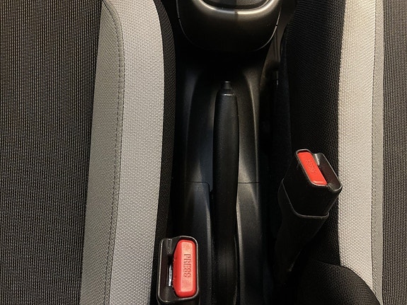 Toyota Aygo 23 of 24