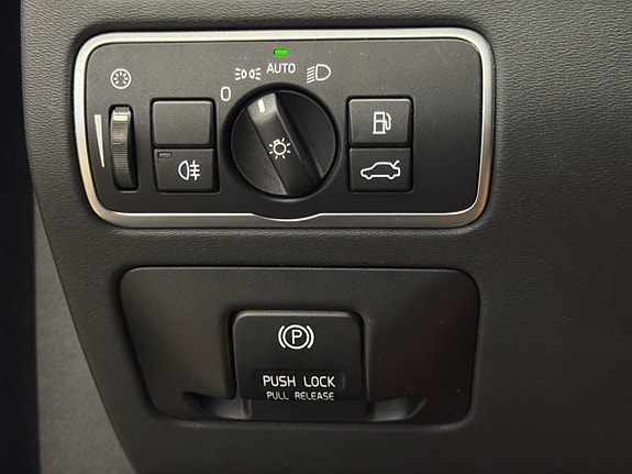 Volvo V70 22 of 27