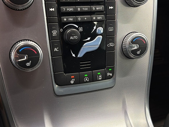 Volvo V70 21 of 27