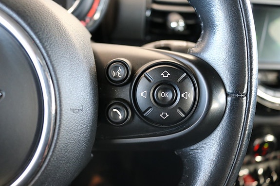MINI Clubman Cooper S 19 of 21