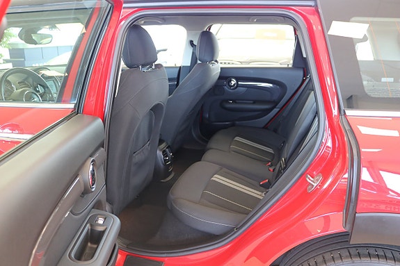 MINI Clubman Cooper S 11 of 21