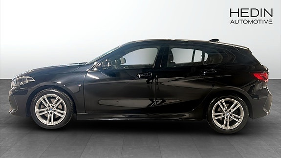 BMW 118i 6 of 9