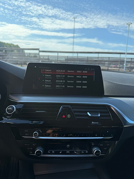 BMW 530d 15 of 15