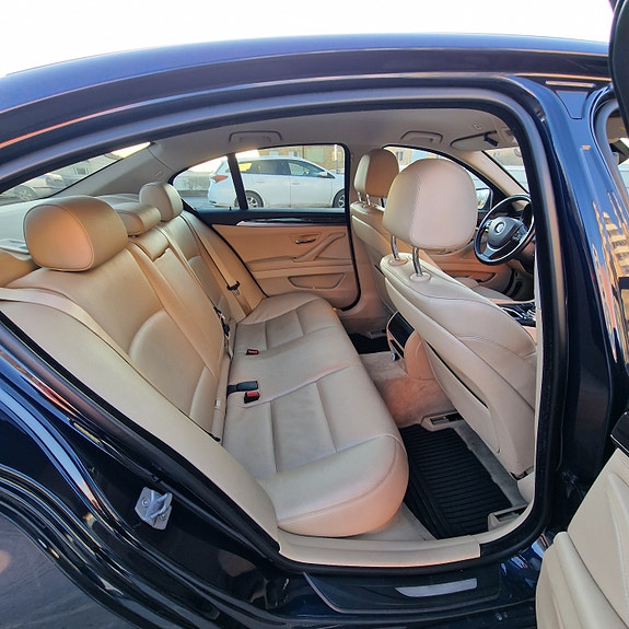 BMW 520d 9 of 15