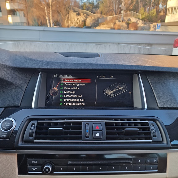 BMW 520d 12 of 15