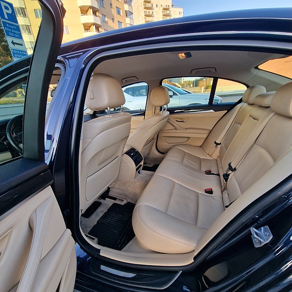 BMW 520d 10 of 15