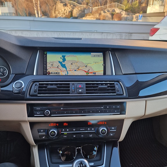 BMW 520d 11 of 15